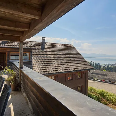Aussergewoehnliches Loft Am Pfaenderhang Mit Seeblick Lochau