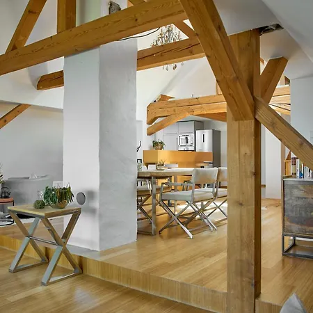 Appartamento Aussergewoehnliches Loft Am Pfaenderhang Mit Seeblick *